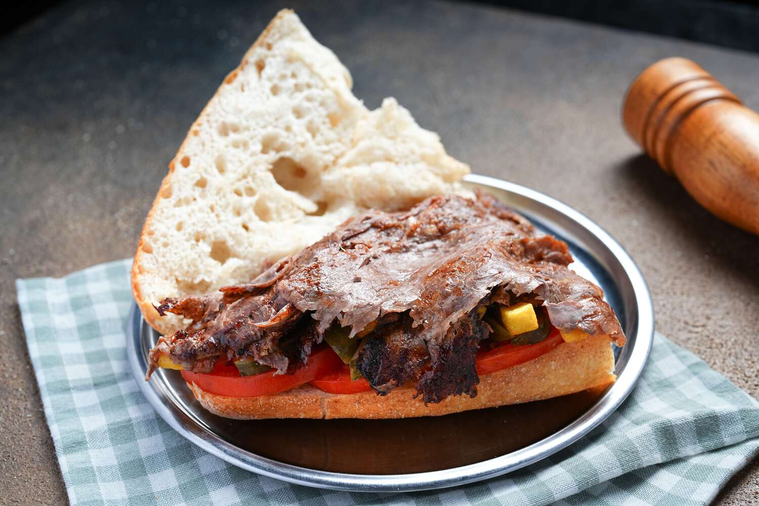 Yarım Ekmek Et Döner